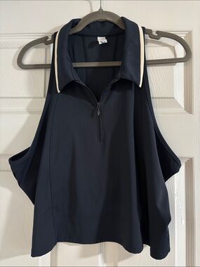 Old Navy Navy Tank Top with Cream Collar Trim